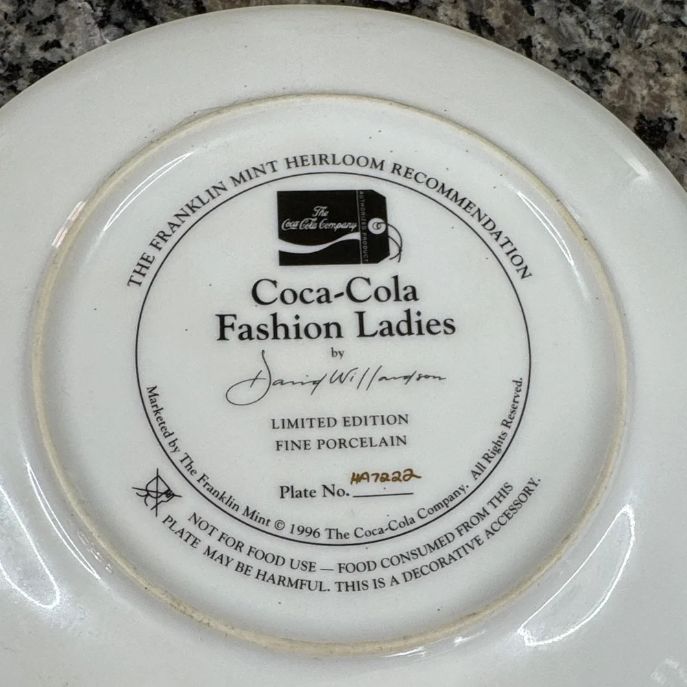Franklin Mint Coca-Cola Fashion Ladies Porcelain Plate